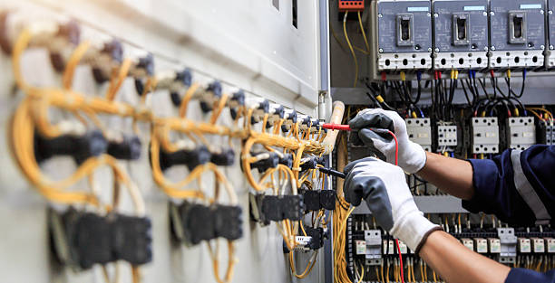 Professional Electrician technician working in North Sea, NY